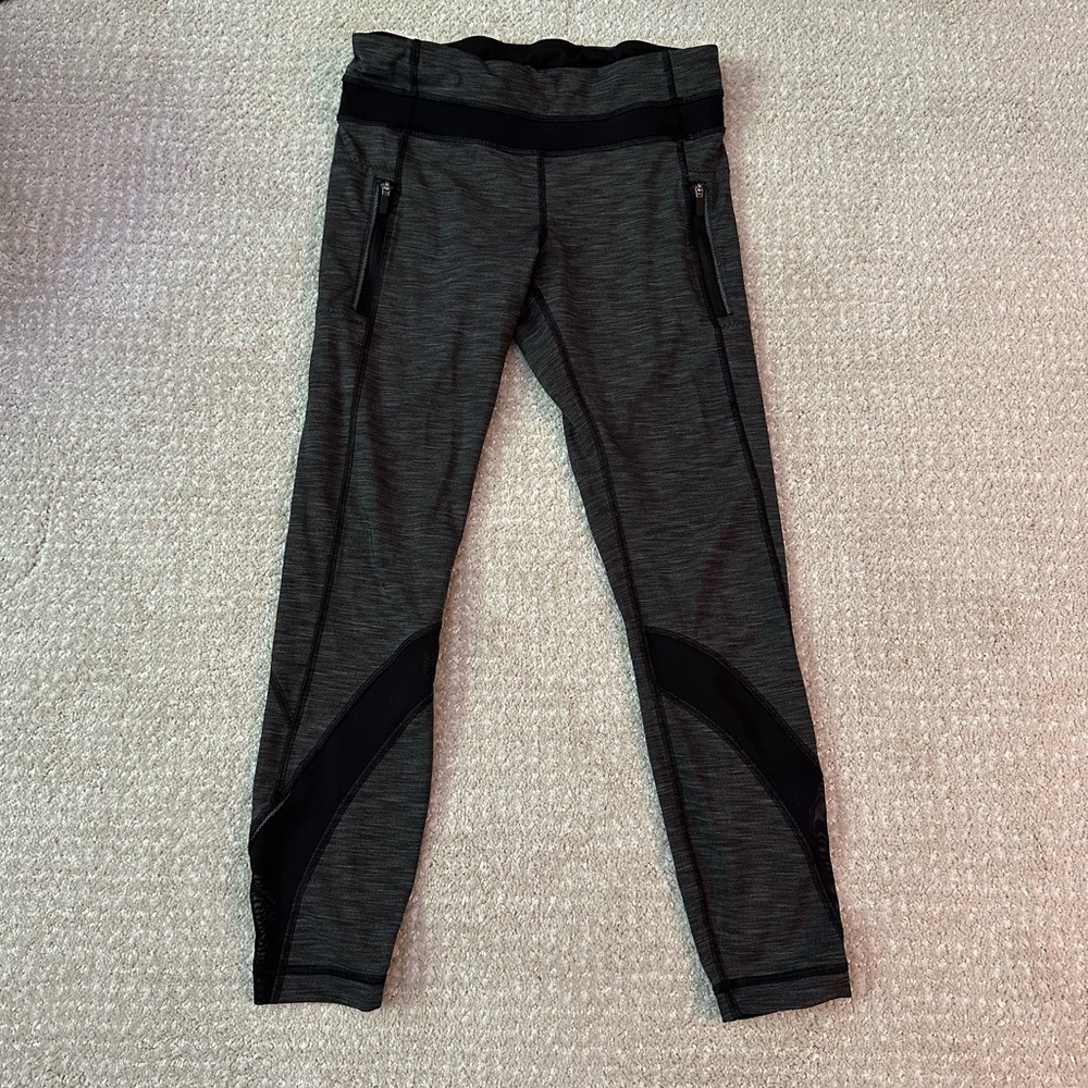 Dark grey lululemon leggings